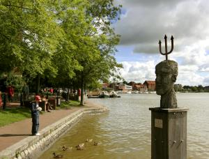 2005-08-06 Leer Traditionsschiffertreffen 222-2_138.jpg